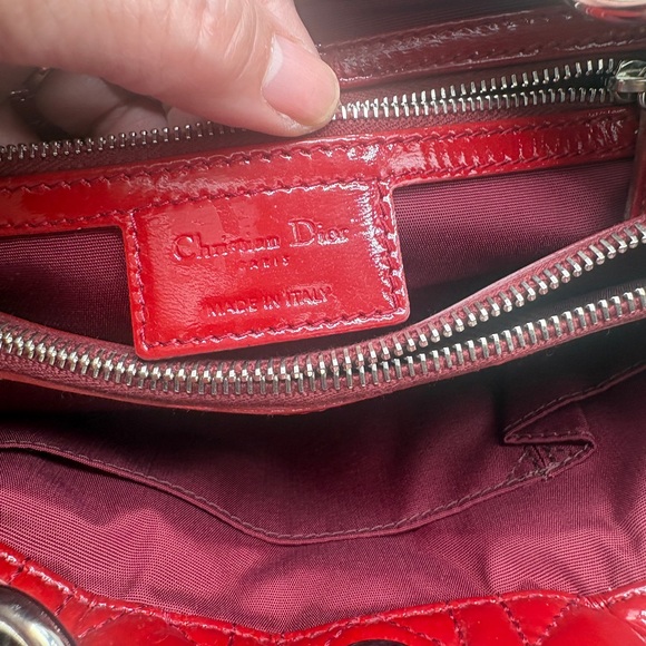 Christian Dior Lady Dior Medium Red Patent Cannage Bag Charm Italy Authentic - Picture 11 of 14